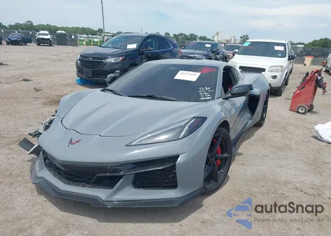 2025 Chevrolet Corvette E-Ray Rwd 3Lz from USA, damaged, VIN 1G1YM2D46S5500811